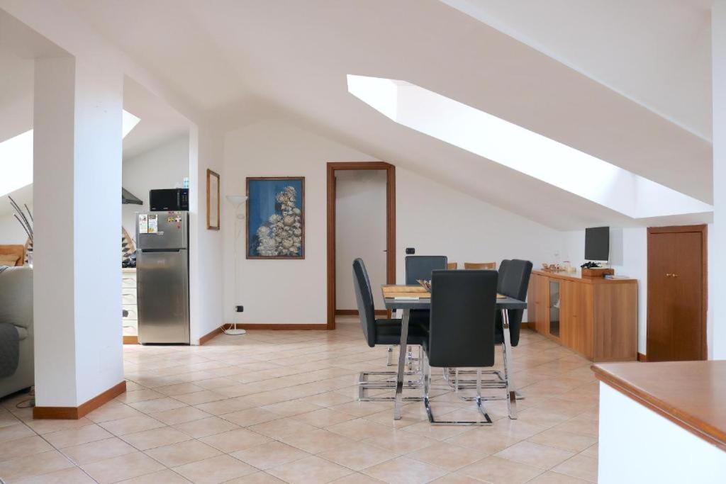 Attico In Corsico Apartment Ngoại thất bức ảnh